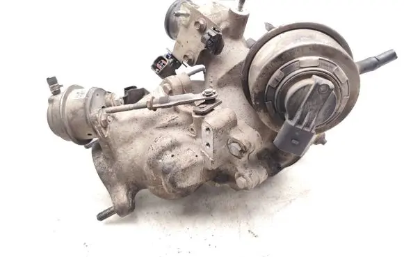 Mazda 6 Turbo SH0113700 8103560001