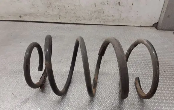 Hyundai i30 Front coil spring 