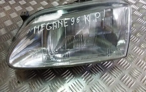 Renault Megane I Headlight/headlamp 203692B