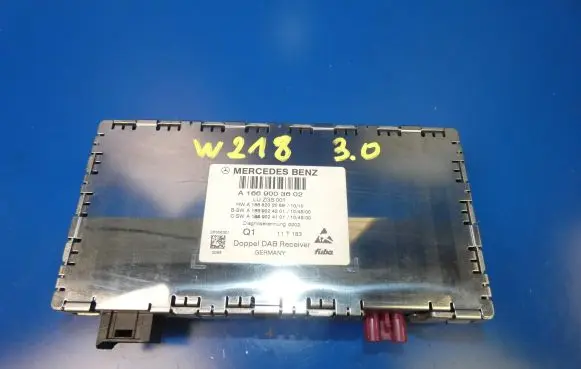 Mercedes-Benz CLS C218 X218 Antenna control unit A1668202089 A1669024201 A1669003602