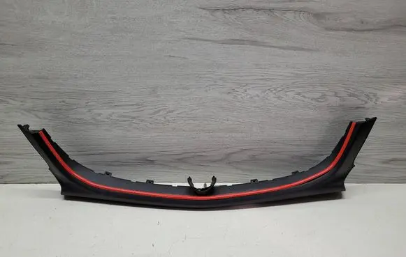Alfa Romeo Giulietta Front bumper splitter molding 50540165