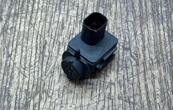 Jaguar F-Pace Air quality sensor GX6319E906AB 15081688