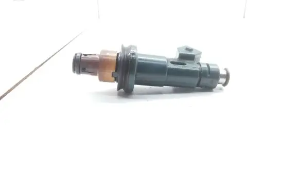 Jaguar XJ X308 Fuel injector XR82AF 3352