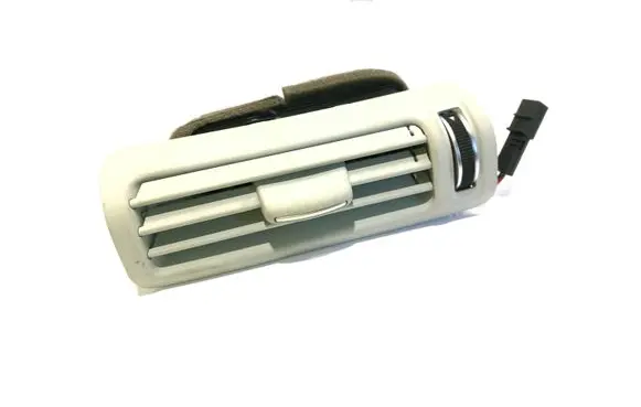 Rear air vent grill