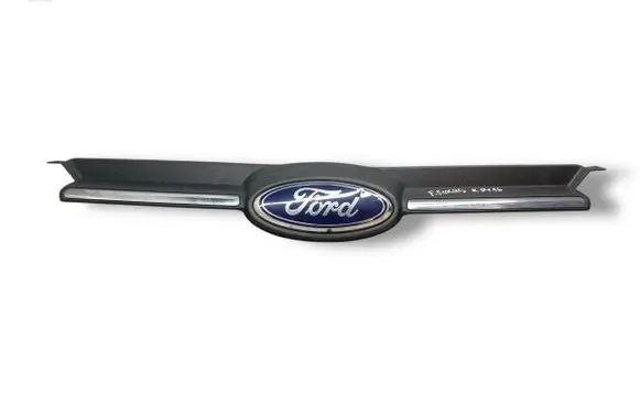 Ford Focus Front bumper upper radiator grill BM51BA133B