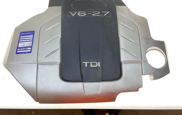 Audi A6 S6 C6 4F Engine cover (trim) 059103925AC 925AH PA6G10M20