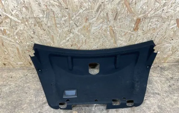 Mercedes-Benz C W204 Tailgate trim A2046940025
