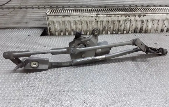 Volvo S60 Front wiper linkage and motor 8624239
