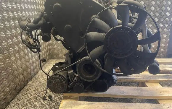 Volkswagen PASSAT B5 Engine AHU
