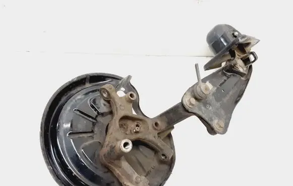 Volkswagen Touran II Rear wheel hub