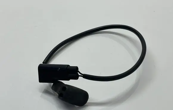 Ford Mondeo Mk III Windshield washer spray nozzle 2S7117666