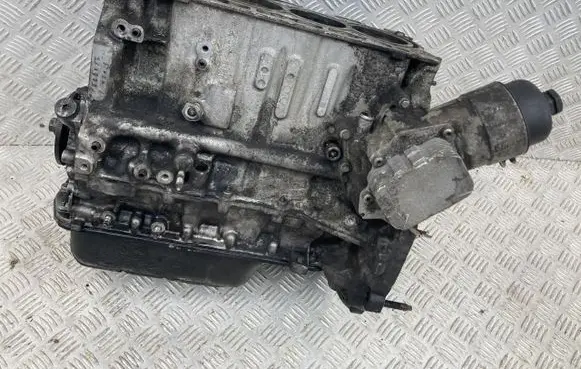 Peugeot 3008 I Engine block 9H02