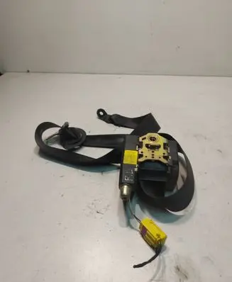 Volkswagen Touran I Front seatbelt 1T1857705T 33014052