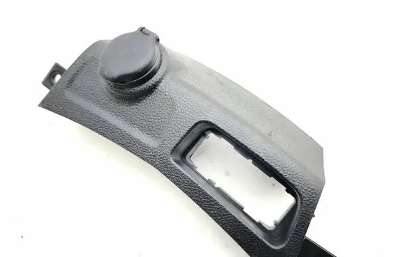 Chevrolet Trax 12 V Socket (front) 