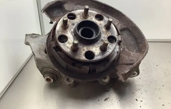 Lexus GS 300 350 430 450H Rear wheel hub