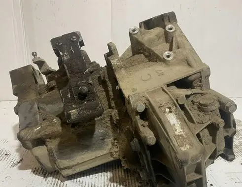 Fiat Panda II Manual 5 speed gearbox 55196336