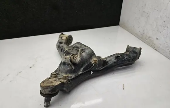 Volkswagen Crafter Front lower control arm/wishbone A9063221109 R08401