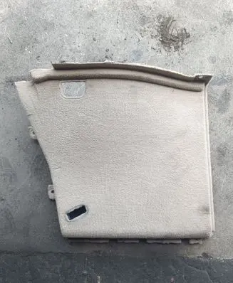 Trunk/boot lower side trim panel