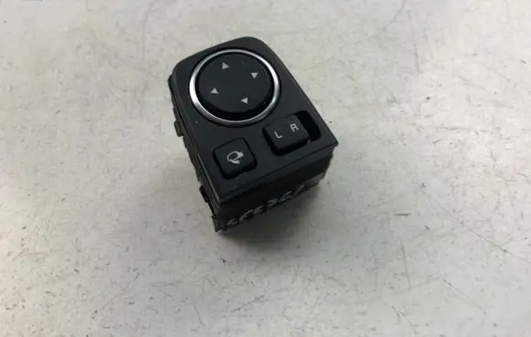 KIA Ceed Electric window control switch 93530J7000