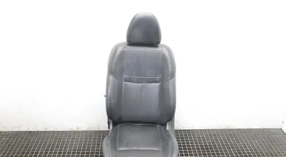 Nissan Qashqai Front driver seat 
