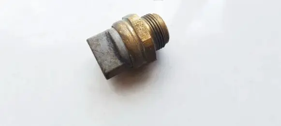 Coolant temperature sensor