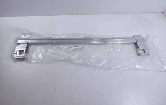 BMW 1 F40 Bottom radiator support slam panel 51117301605 7301605