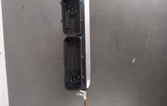 Volkswagen Golf IV Engine control unit/module 038906019KD 0281011205 1039S01966