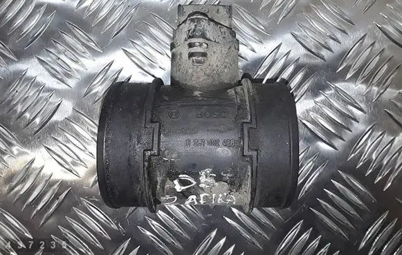 Opel Zafira B Mass air flow meter 0281002428