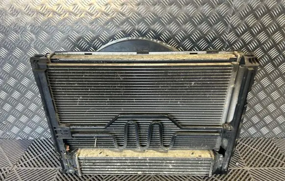 BMW 3 E92 E93 Radiator set 8506668 9229021 6243452