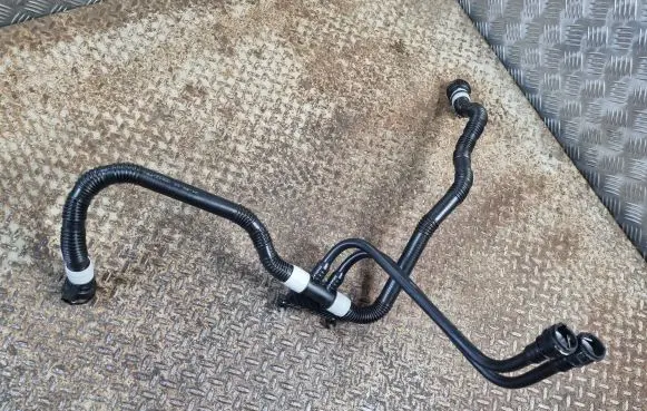Tesla Model Y Engine coolant pipe/hose 164766500E