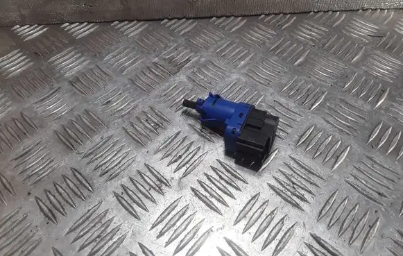 Mazda 3 II Brake pedal sensor switch BN7N