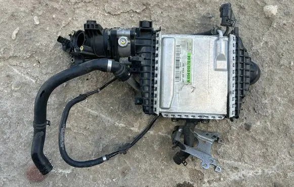 Mercedes-Benz E W213 Intercooler radiator A6540906100 A6540107004 A6540900070