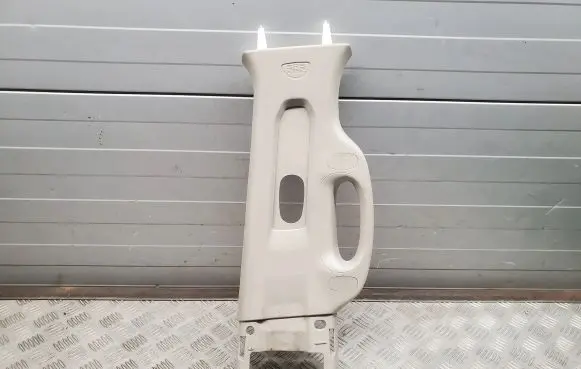 Dodge RAM (B) pillar trim (top) 10222R