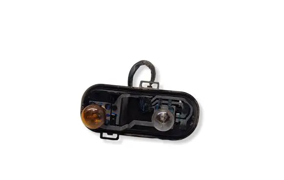 Nissan Qashqai Tail light bulb cover holder 89070311