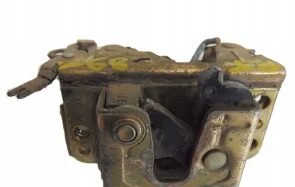 Opel Kadett E Rear door lock