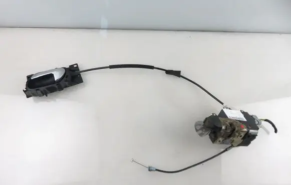 Citroen C4 I Front door lock 9660699880F 9660699880