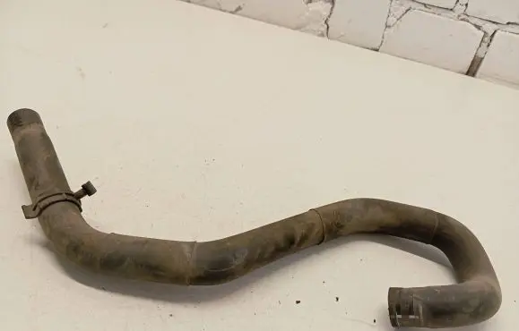 Volkswagen Transporter - Caravelle T4 Engine coolant pipe/hose 701819372E
