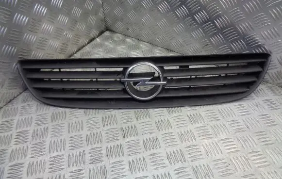 Opel Zafira A Bonnet/hood grill 