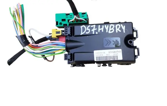 Citroen DS7 Crossback Fuse module 9806192580 4HAB0705 411AR0705