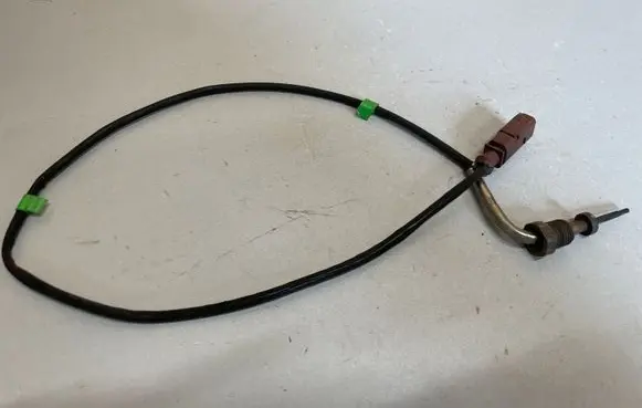 Audi A4 S4 B9 Exhaust gas temperature sensor 03L906088BH