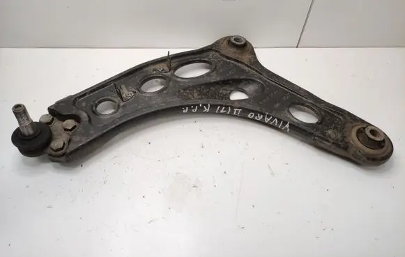 Opel Vivaro Front lower control arm/wishbone 820068833 93859694