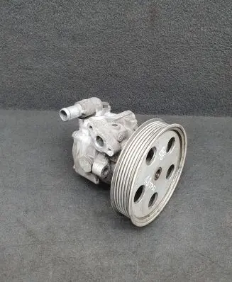 Audi A4 S4 B8 8K Power steering pump 8K0145153F 06H145255A