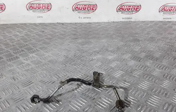 Land Rover Range Rover L322 Fuel injector supply line/pipe 