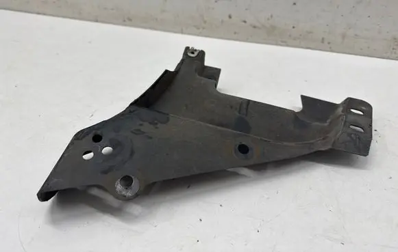 Rear underbody cover/under tray