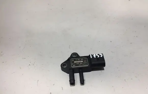 Audi A4 S4 B7 8E 8H Exhaust gas pressure sensor 07Z906051A