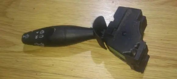 Ford Focus Wiper control stalk 98AG17A553CC