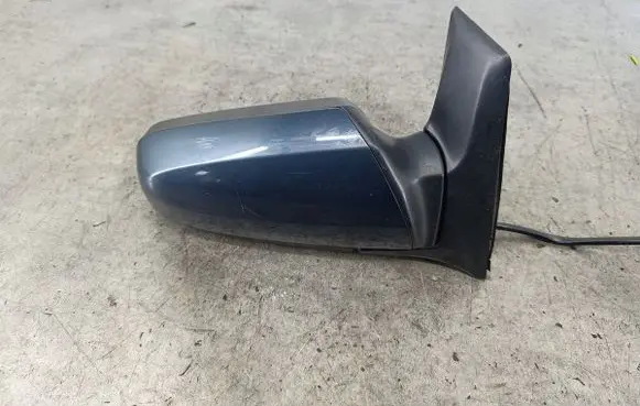 Opel Zafira B Front door electric wing mirror 13131970