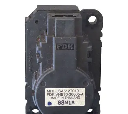 Mitsubishi Lancer X Air flap motor/actuator CSA512T010 VHB3030005A 88N1A