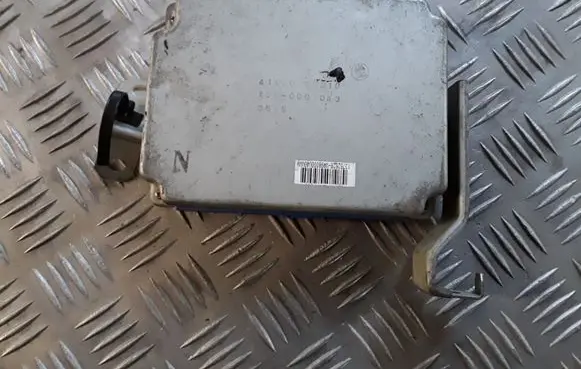Nissan X-Trail T30 Comfort/convenience module 416508H810 A98000U43