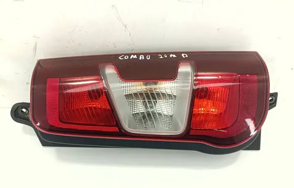 Opel Combo E Rear/tail lights 9820554880